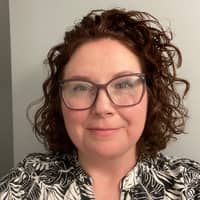 Sitter Profile Image: Stacy B.