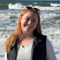 Sitter Profile Image: Ashley S.