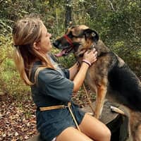 Sitter Profile Image: Olivia K.