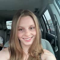 Sitter Profile Image: Molly P.