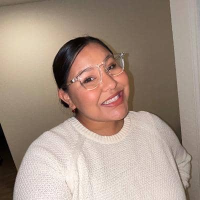 Sitter Profile Image: Angeline A.
