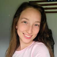 Sitter Profile Image: Mia P.