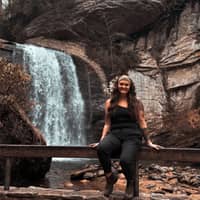 Sitter Profile Image: Jodie P.