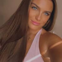 Sitter Profile Image: Helena S.