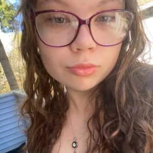 Sitter Profile Image: Makayla C.