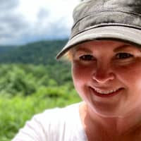 Sitter Profile Image: R E.