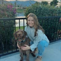 Sitter Profile Image: Olivia G.