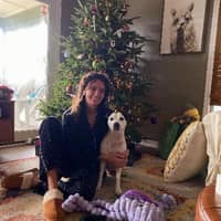 Sitter Profile Image: Isabelle D.