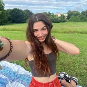 Sitter Profile Image: Carmen M.