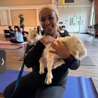 Sitter Profile Image: Lina M.