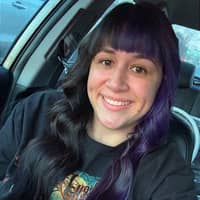 Sitter Profile Image: Victoria R.