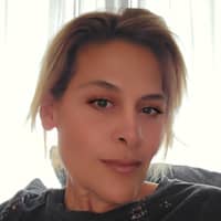 Sitter Profile Image: Louise S.