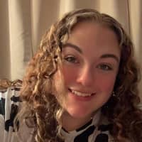 Sitter Profile Image: Summer Lynn S.