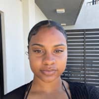 Sitter Profile Image: Shantae E.