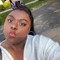 Sitter Profile Image: Alivia W.