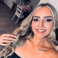 Sitter Profile Image: Emma L.