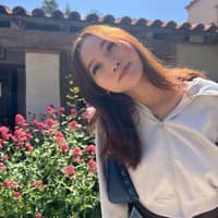 Sitter Profile Image: Ong V.