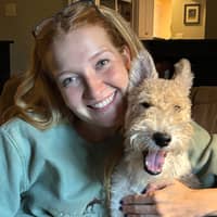 Sitter Profile Image: Ellie R.