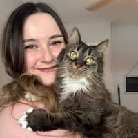 Sitter Profile Image: Abigail O.