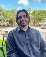 Sitter Profile Image: Enrique A.
