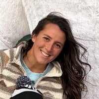 Sitter Profile Image: Victoria R.