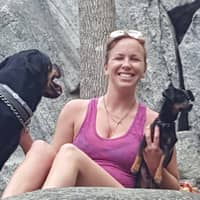 Sitter Profile Image: Courtney D.