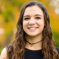 Sitter Profile Image: Emma H.