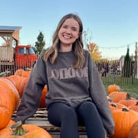 Sitter Profile Image: Shannon D.