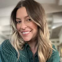 Sitter Profile Image: Taylor B.