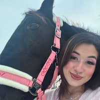 Sitter Profile Image: Abigail M.