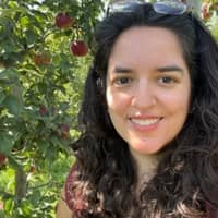 Sitter Profile Image: Viviana A.