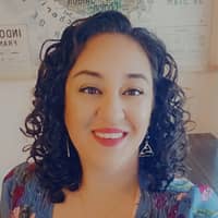 Sitter Profile Image: Gena W.