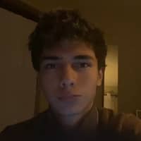 Sitter Profile Image: Tomas G.