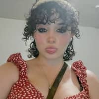 Sitter Profile Image: Nivea N.