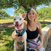 Sitter Profile Image: stephanie r.