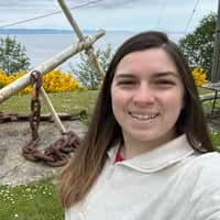 Sitter Profile Image: Sarah W.