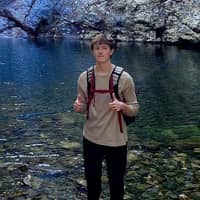 Sitter Profile Image: Brooks W.