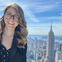 Sitter Profile Image: Laurie G.