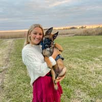 Sitter Profile Image: Arabella S.