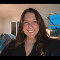 Sitter Profile Image: Elizabeth S.