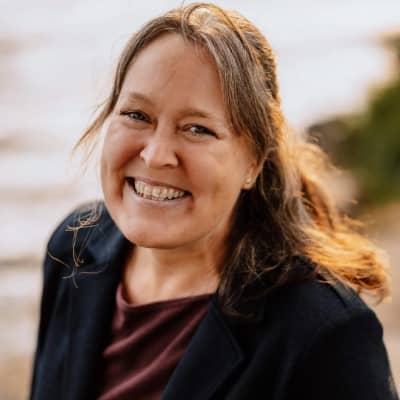 Sitter Profile Image: Melanie L.