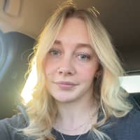 Sitter Profile Image: Erin H.