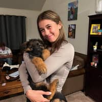 Sitter Profile Image: Summer H.