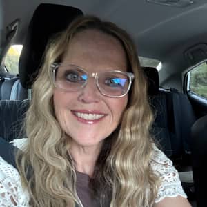 Sitter Profile Image: Shawn H.