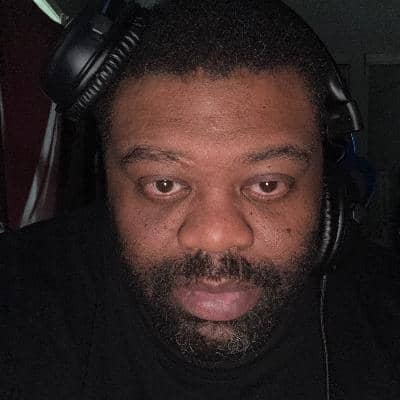 Sitter Profile Image: Leonard L.