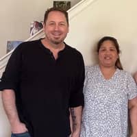 Sitter Profile Image: Jeff & Jirapun E.