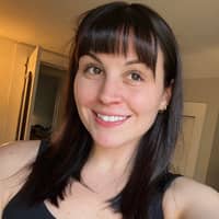 Sitter Profile Image: Lauren T.