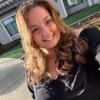 Sitter Profile Image: Sadie F.