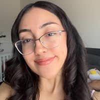 Sitter Profile Image: Jennifer Y.