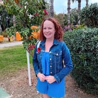 Sitter Profile Image: Joanne B.